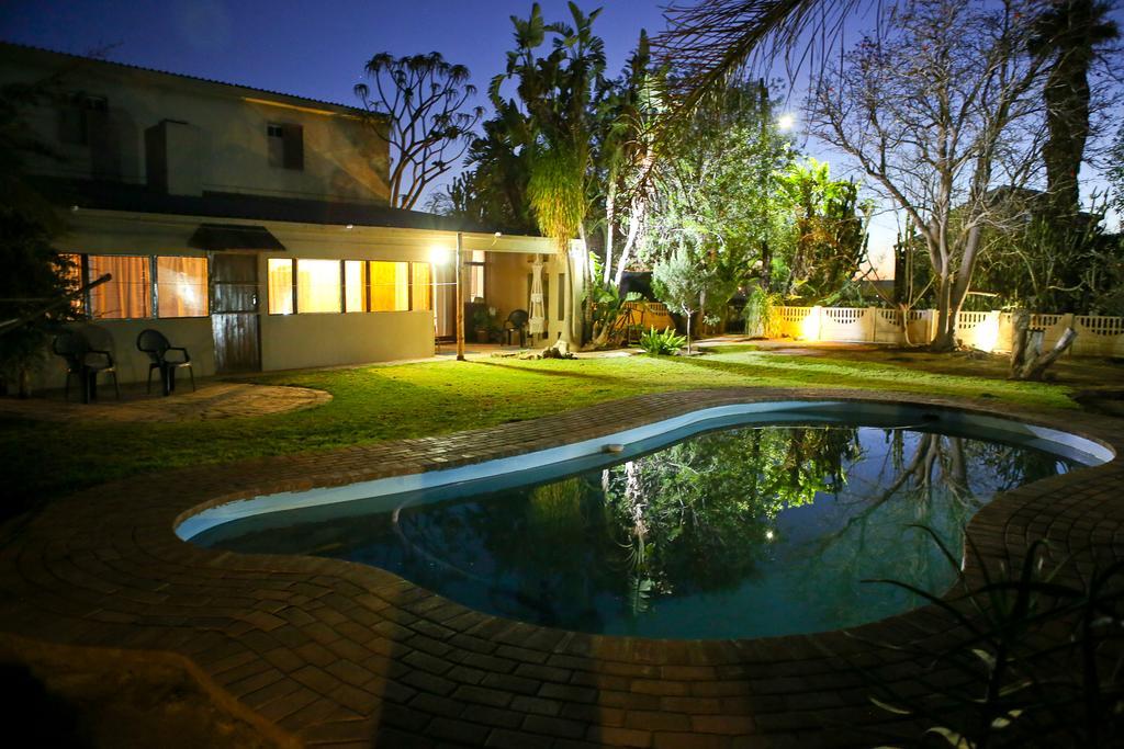 Oudtshoorn Homestay Accommodation Exteriér fotografie