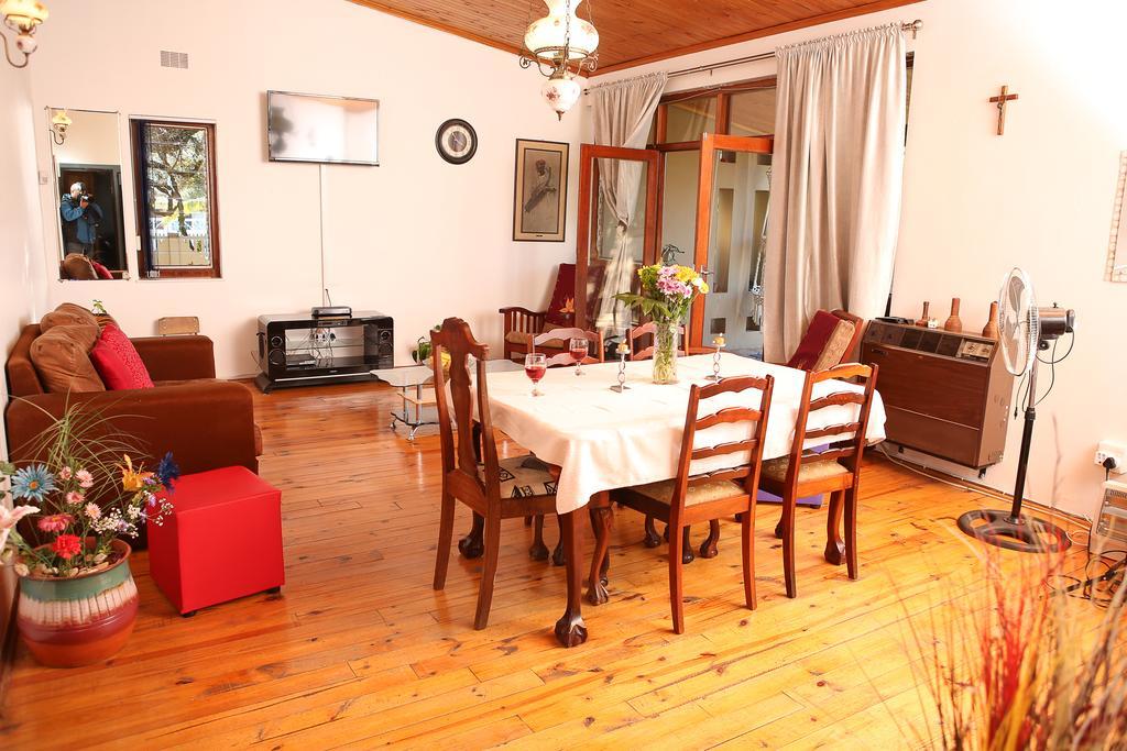 Oudtshoorn Homestay Accommodation Exteriér fotografie